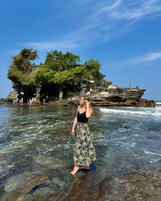 Trang Phục Đi Bali Mùa Hè Nên Mang Gì? Checklist Đầy Đủ 2026