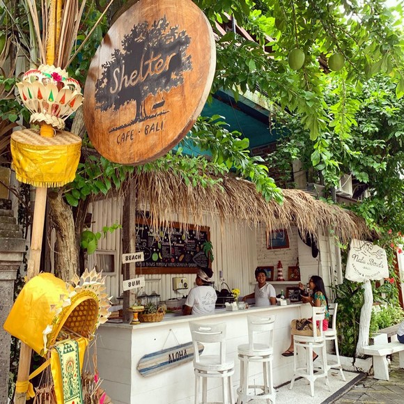 Quán cà phê ngoài trời ở Bali với vibe thiên nhiên, tự túc