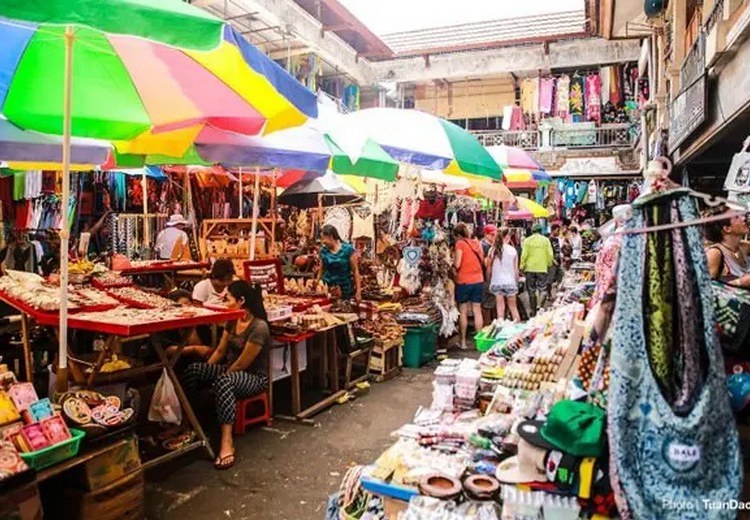 Toàn cảnh khu chợ Ubud nhộn nhịp
